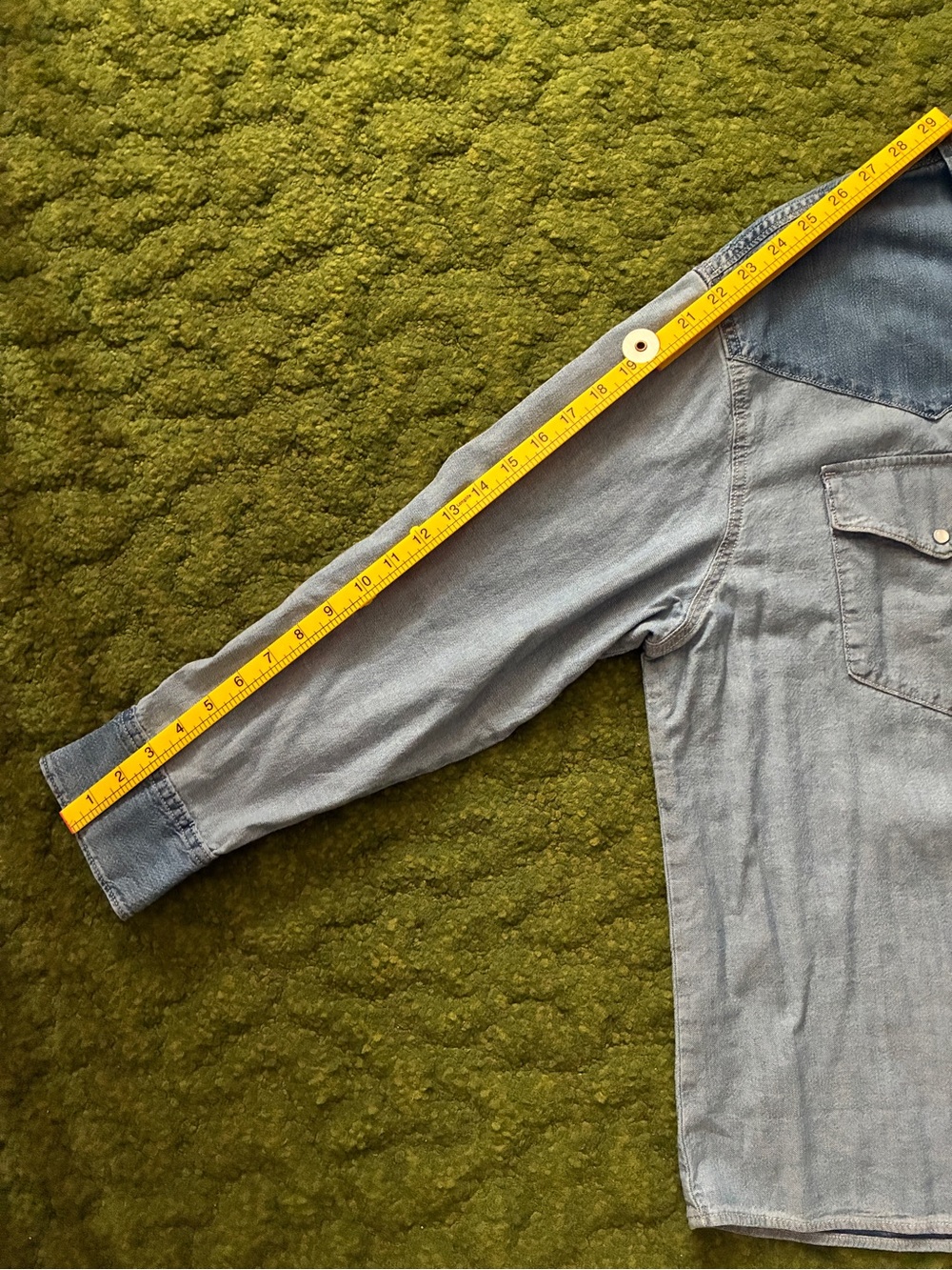 Levi’s Two-Tone Denim Western Shirt - Picture 6 of 10